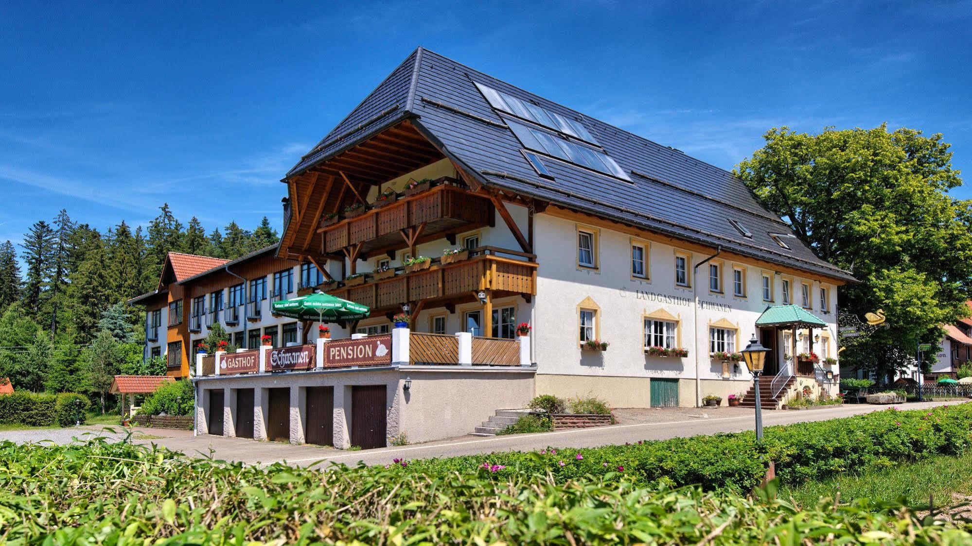 Landgasthof Zum Schwanen Горнберґ Екстер'єр фото