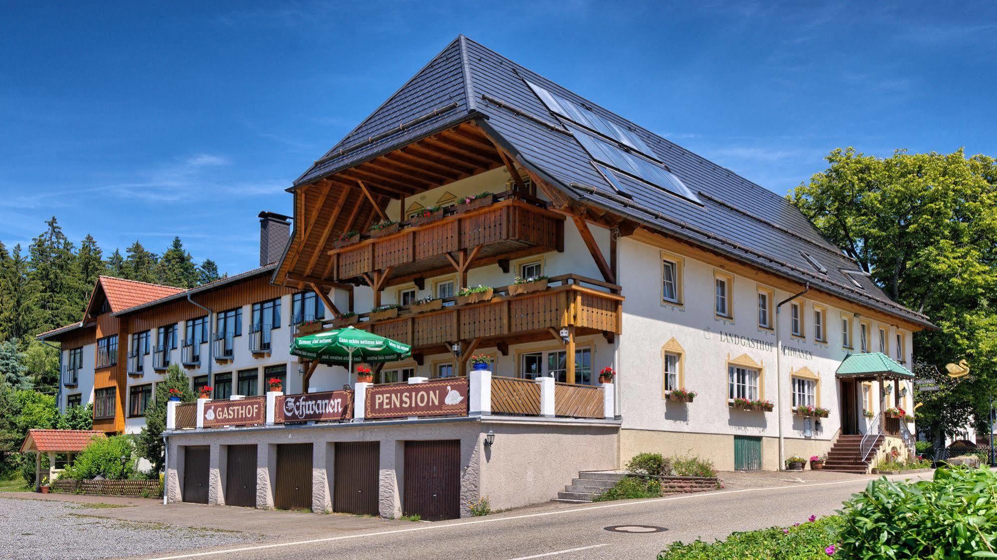 Landgasthof Zum Schwanen Горнберґ Екстер'єр фото